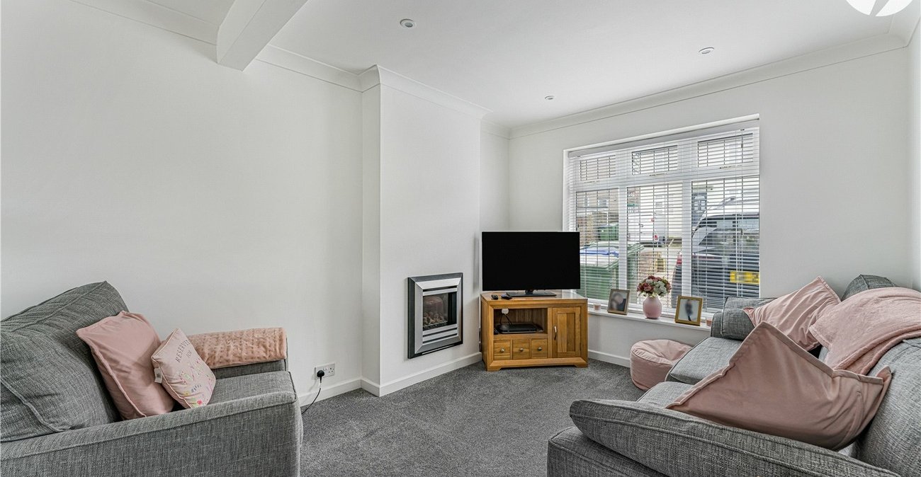 2 bedroom house for sale in Crayford | Robinson Jackson