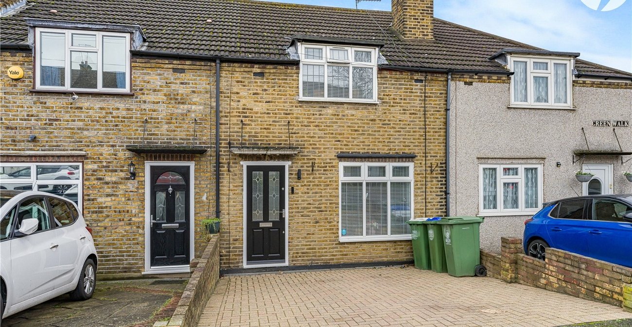 2 bedroom house for sale in Crayford | Robinson Jackson