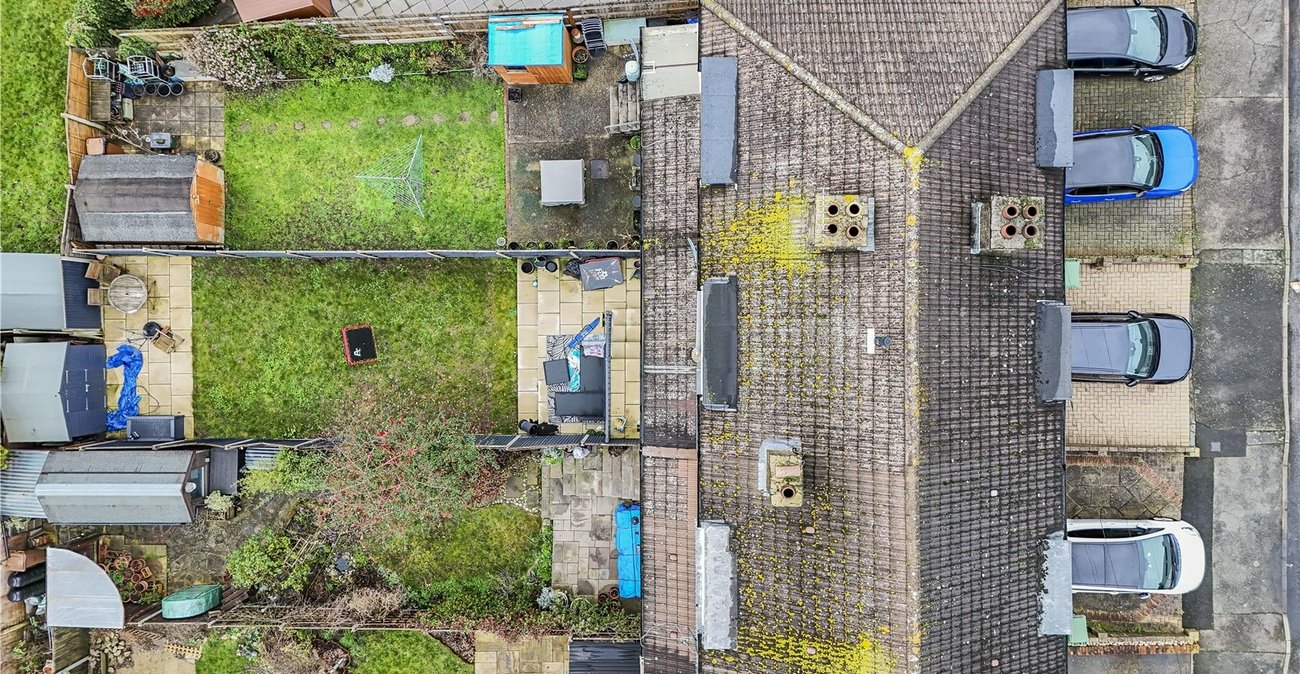 2 bedroom house for sale in Crayford | Robinson Jackson