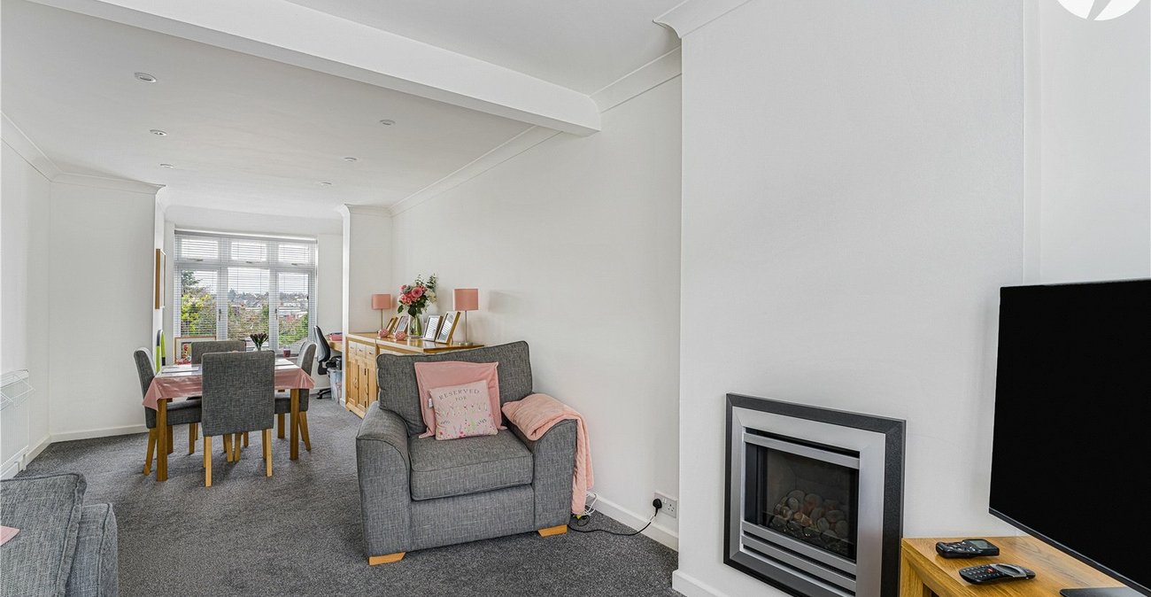 2 bedroom house for sale in Crayford | Robinson Jackson