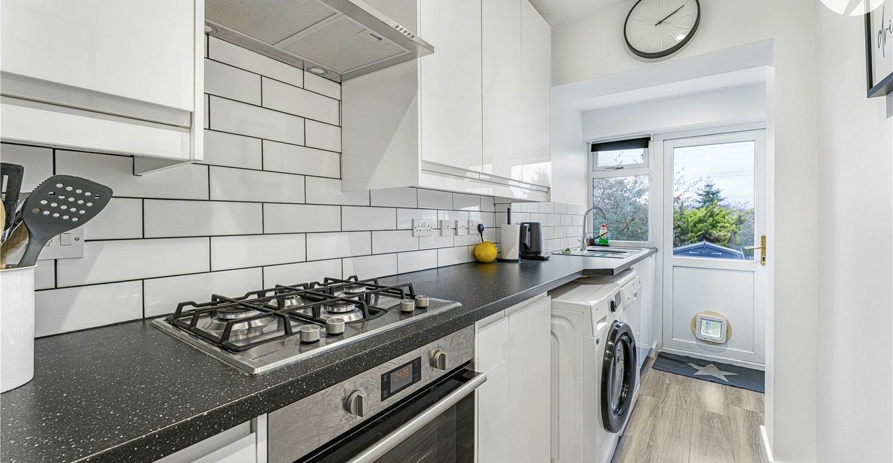 2 bedroom house for sale in Crayford | Robinson Jackson