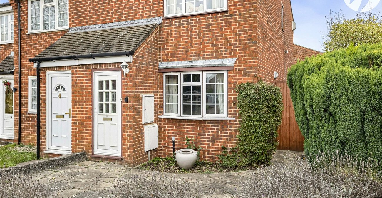 2 bedroom house for sale in Swanley | Robinson Jackson