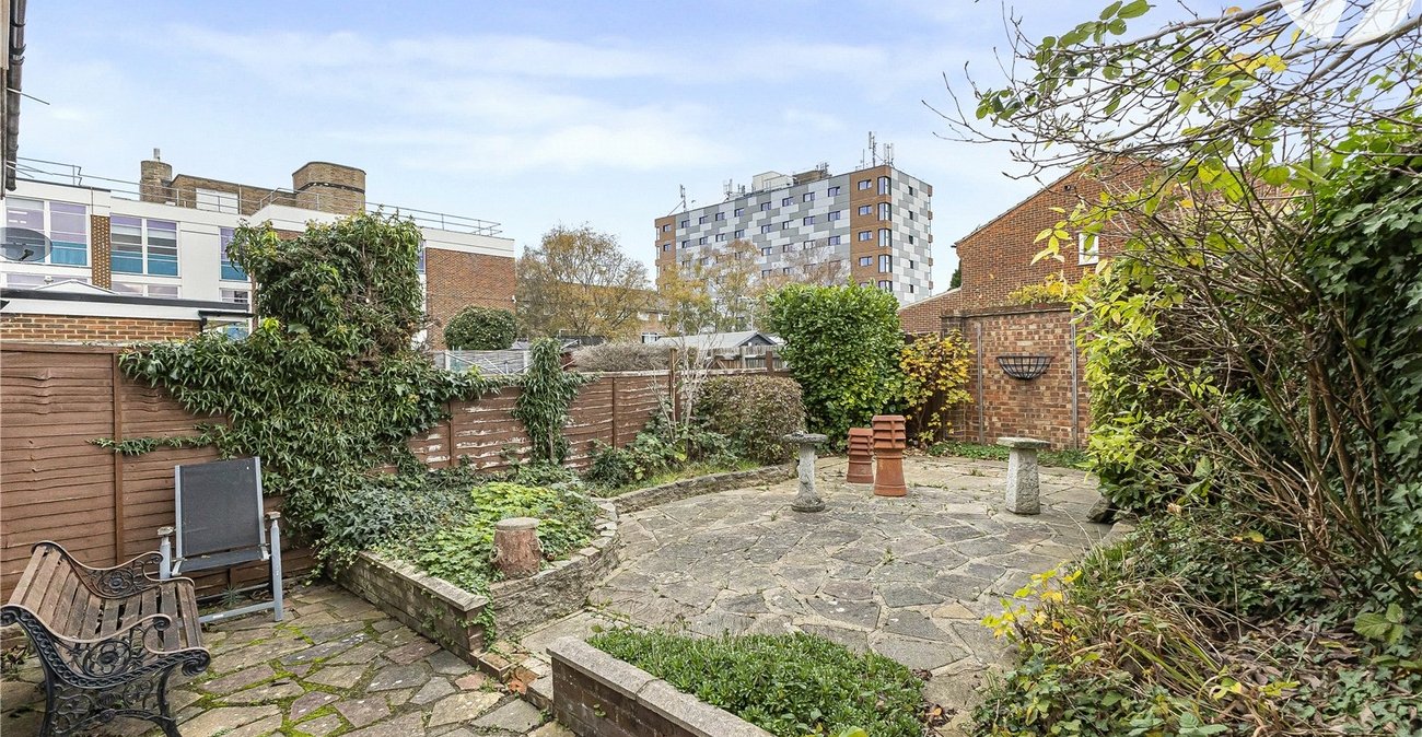 2 bedroom house for sale in Swanley | Robinson Jackson