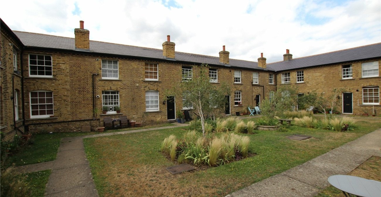 1 bedroom property for sale in Woolwich | Robinson Jackson