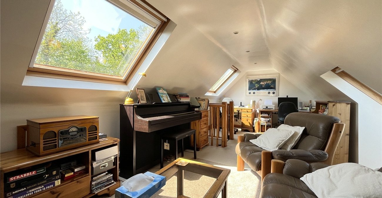 4 bedroom house for sale in Walderslade | Robinson Michael & Jackson