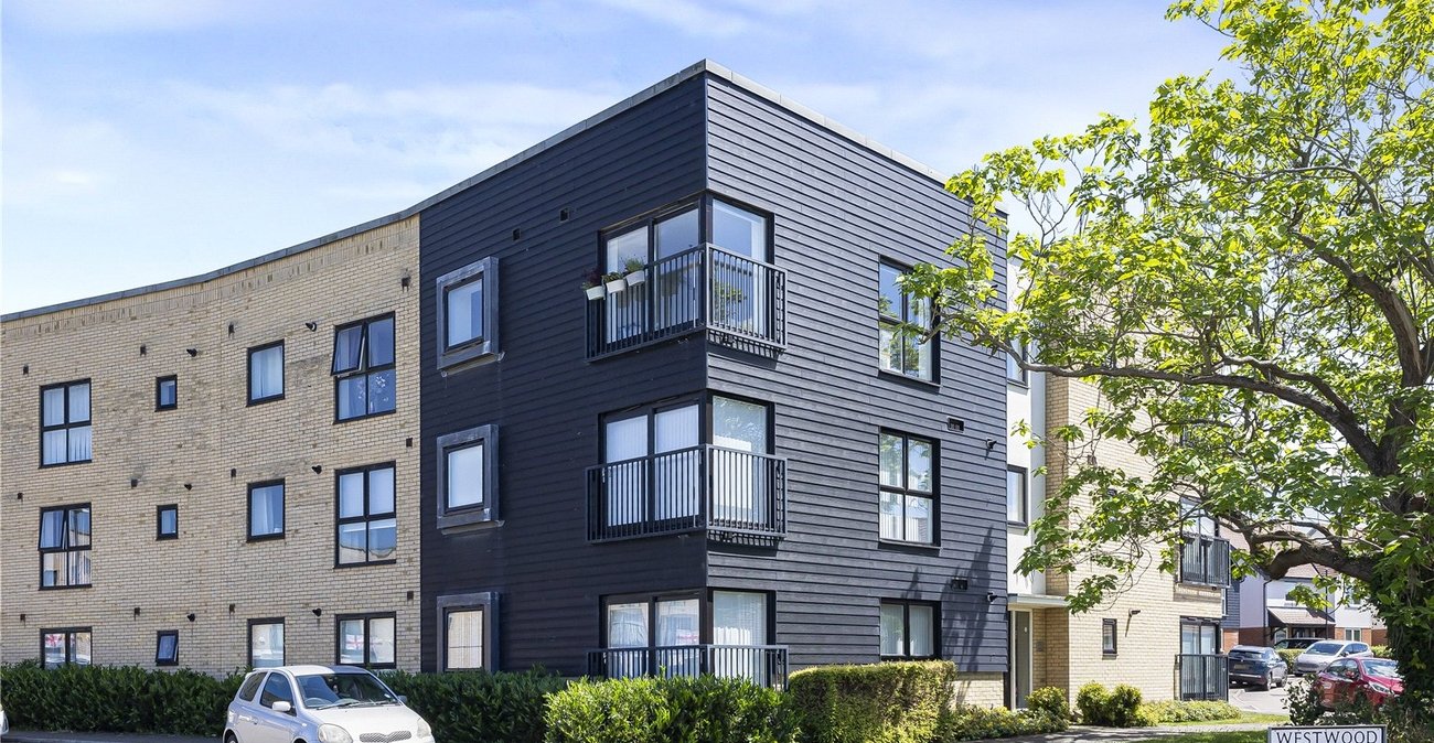 1 bedroom property for sale in Westwood | Robinson Michael & Jackson