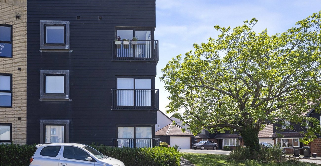 1 bedroom property for sale in Westwood | Robinson Michael & Jackson