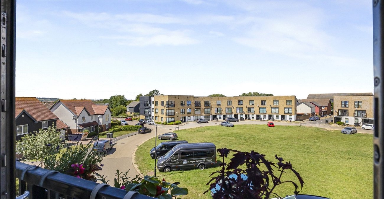 1 bedroom property for sale in Westwood | Robinson Michael & Jackson