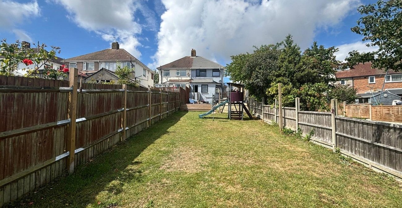 3 bedroom house for sale in Davis Estate | Robinson Michael & Jackson