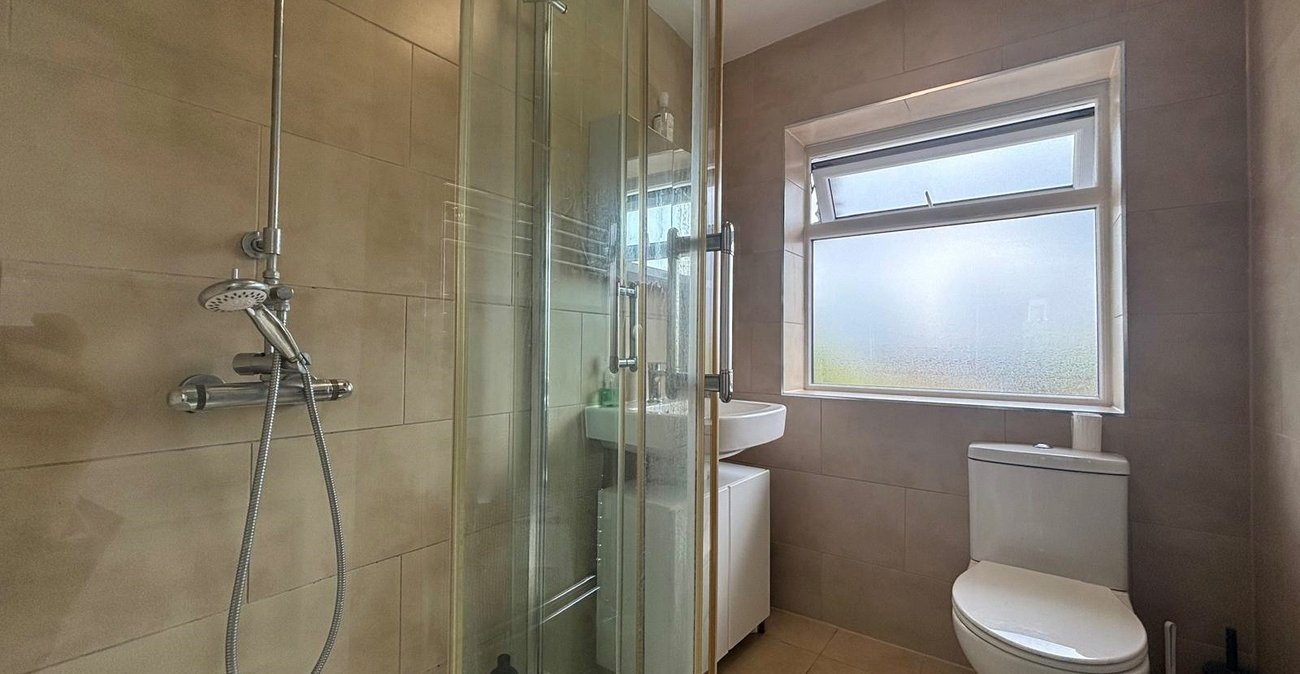 3 bedroom house for sale in Davis Estate | Robinson Michael & Jackson