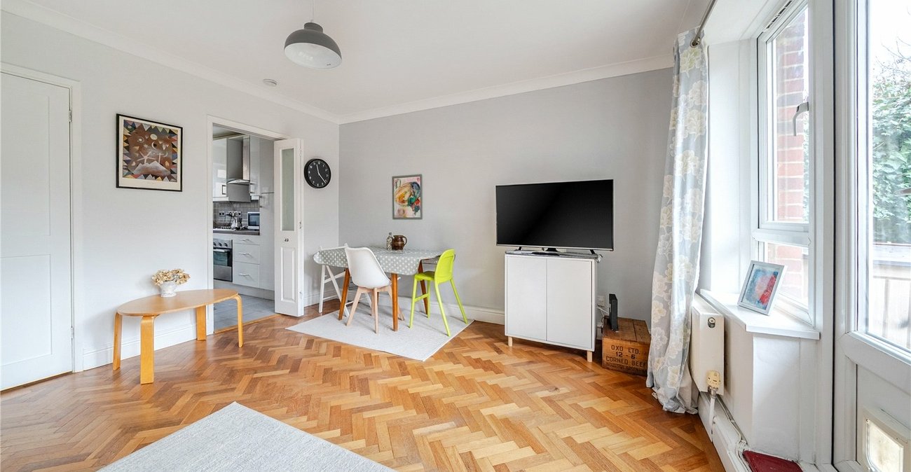 2 bedroom property for sale in 3 Westwood Hill | Robinson Jackson