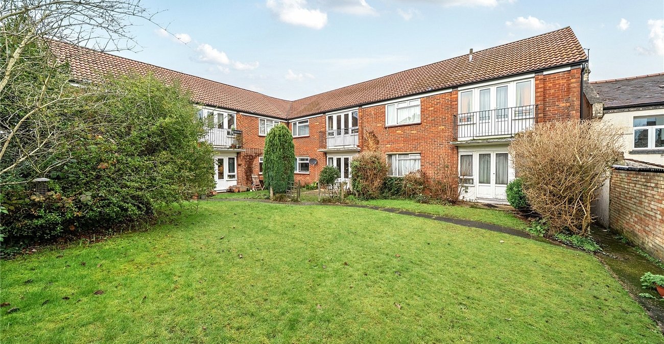 2 bedroom property for sale in 3 Westwood Hill | Robinson Jackson