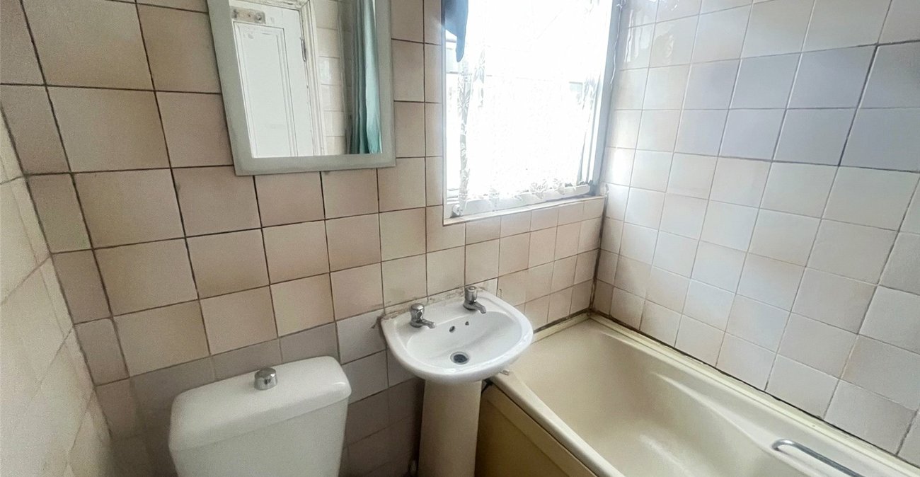 4 bedroom property for sale in Plumstead | Robinson Jackson