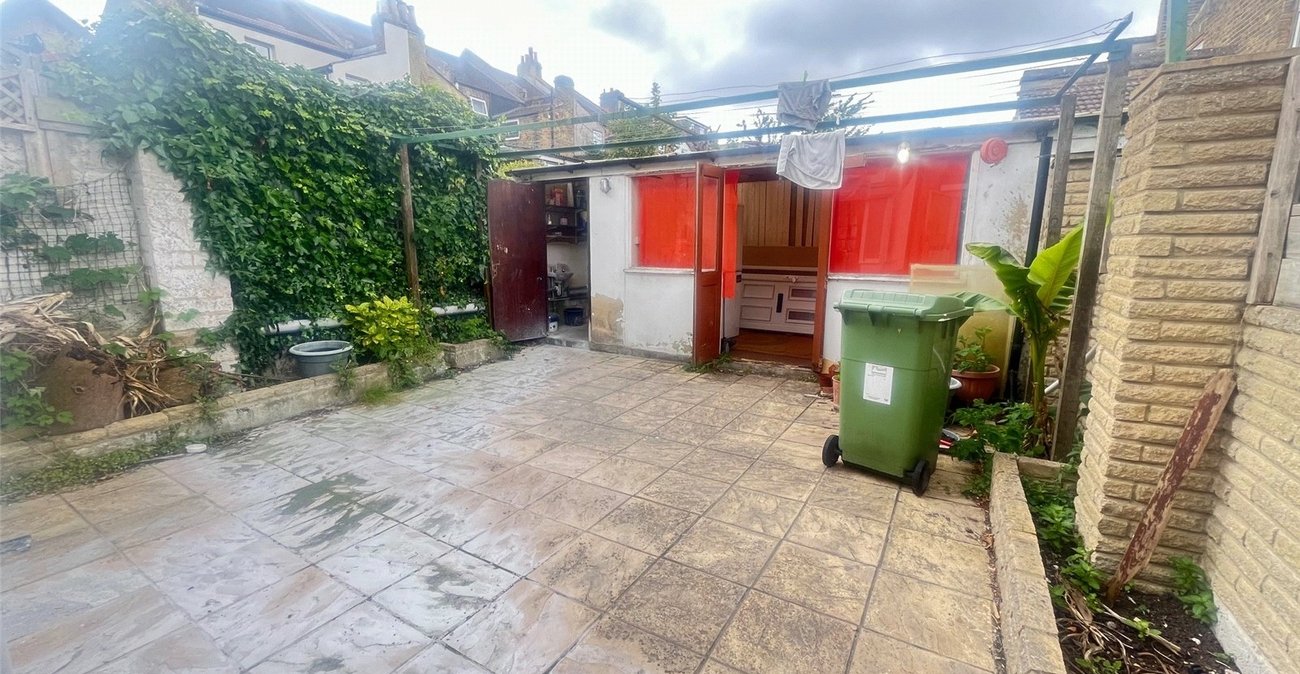 4 bedroom property for sale in Plumstead | Robinson Jackson