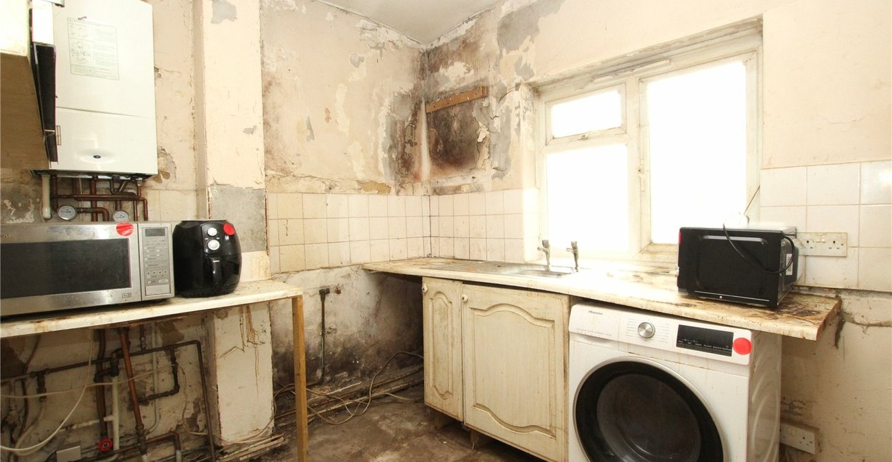 2 bedroom property for sale in Plumstead | Robinson Jackson