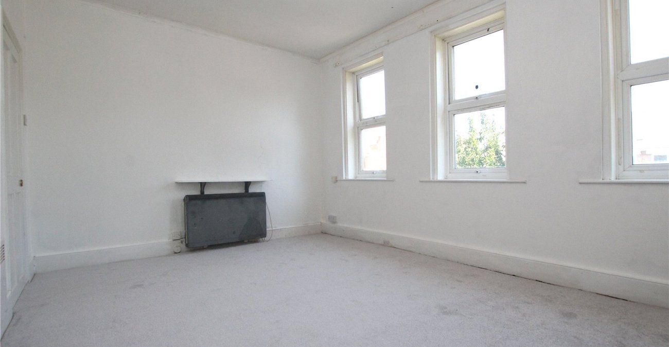 2 bedroom property for sale in Plumstead | Robinson Jackson