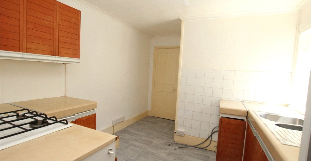 2 bedroom property for sale in Plumstead | Robinson Jackson