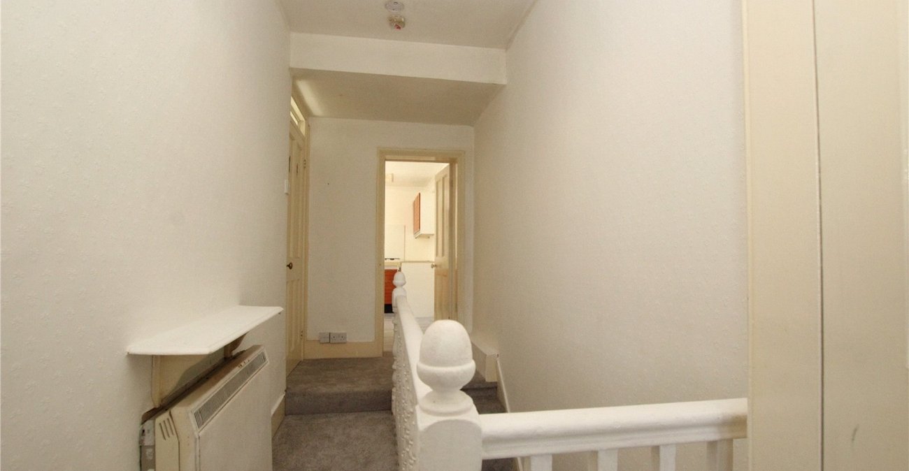 2 bedroom property for sale in Plumstead | Robinson Jackson
