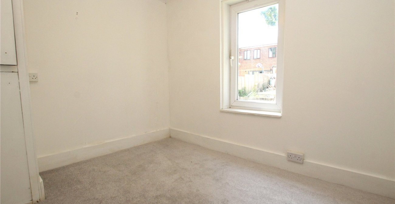 2 bedroom property for sale in Plumstead | Robinson Jackson