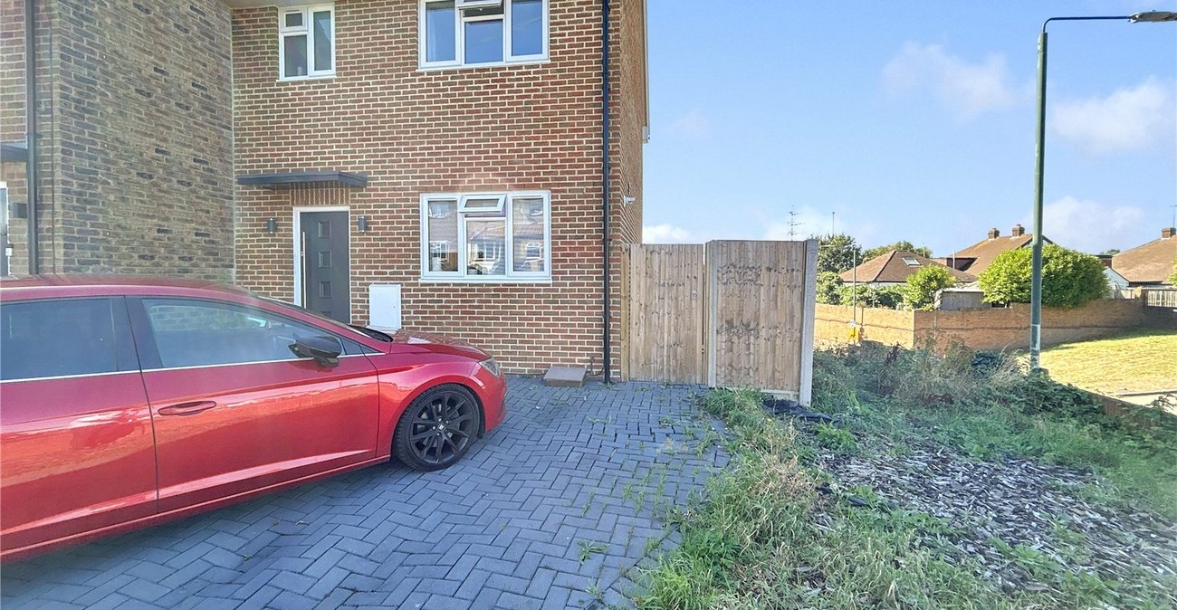 2 bedroom house for sale in South Welling | Robinson Jackson