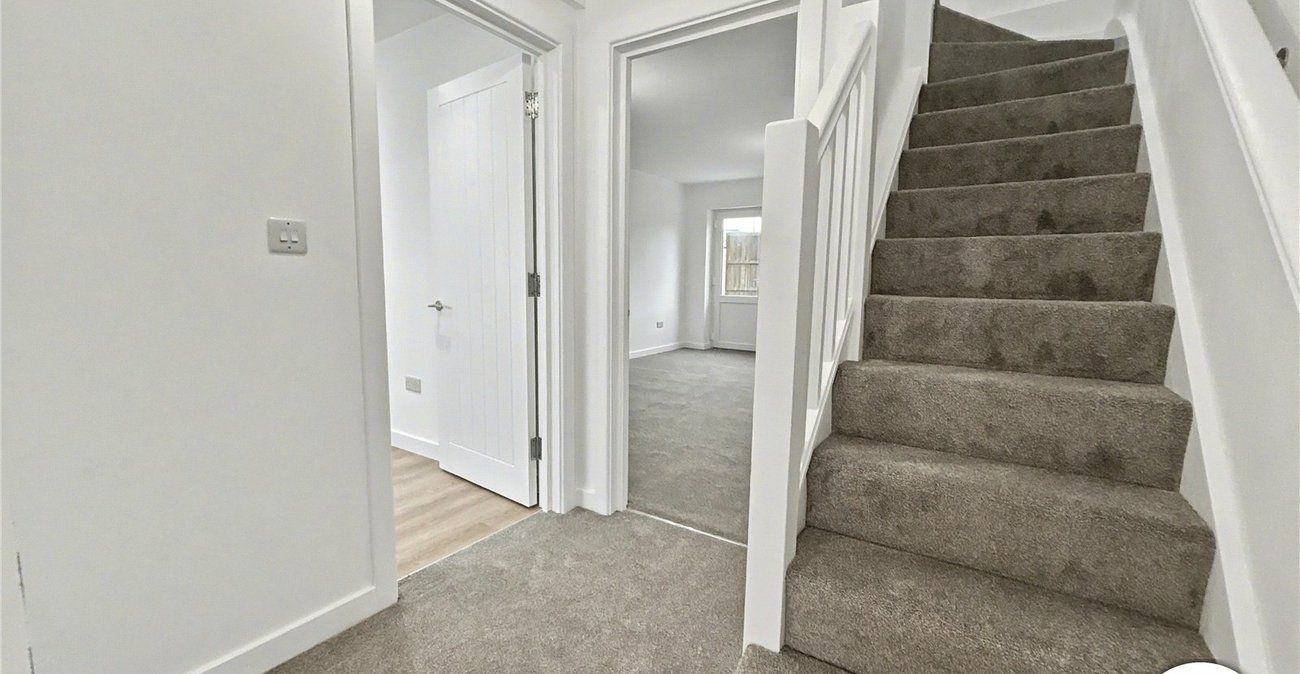 2 bedroom house for sale in Welling | Robinson Jackson