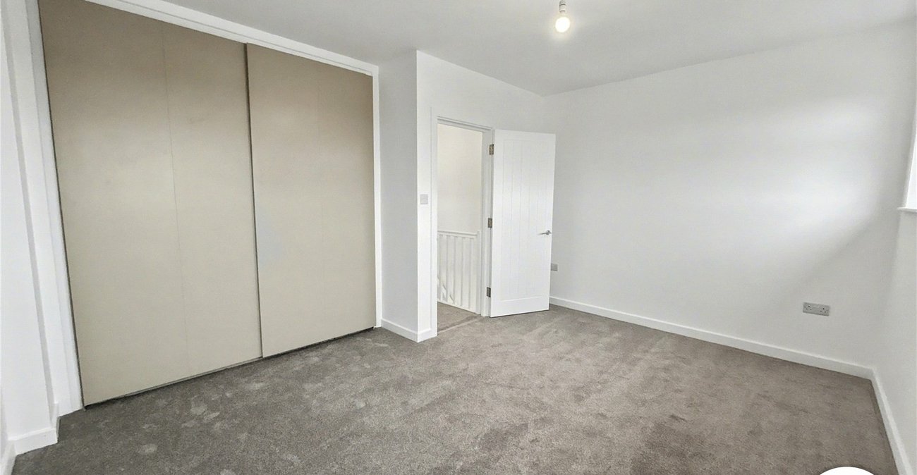2 bedroom house for sale in Welling | Robinson Jackson