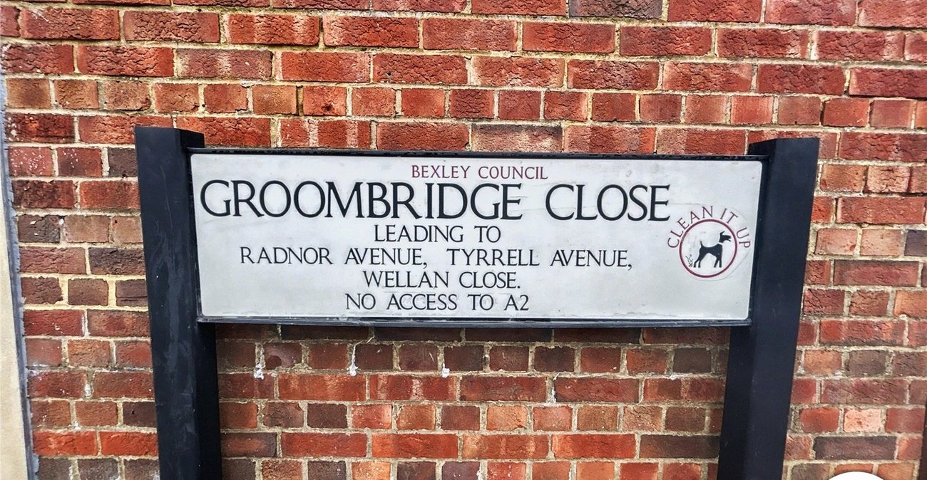 2 bedroom house for sale in Welling | Robinson Jackson