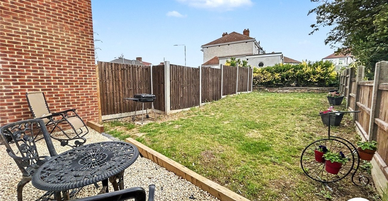 2 bedroom house for sale in Welling | Robinson Jackson