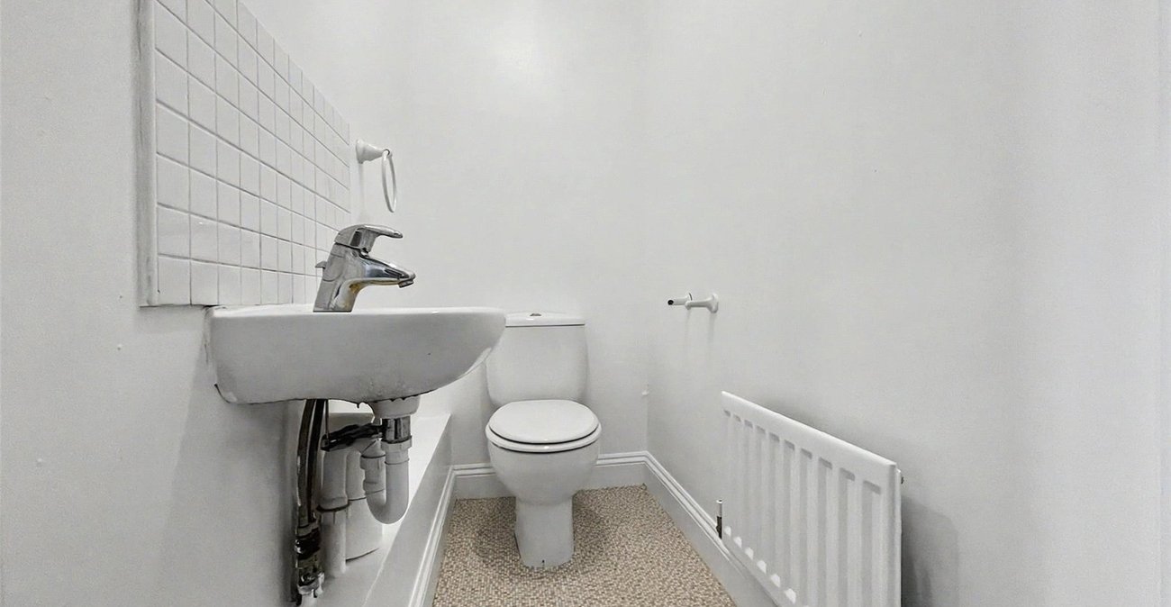 4 bedroom house for sale in Gillingham | Robinson Michael & Jackson