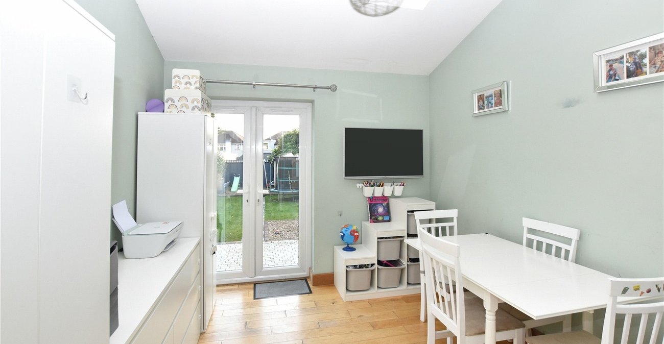 2 bedroom house for sale in Bexleyheath | Robinson Jackson