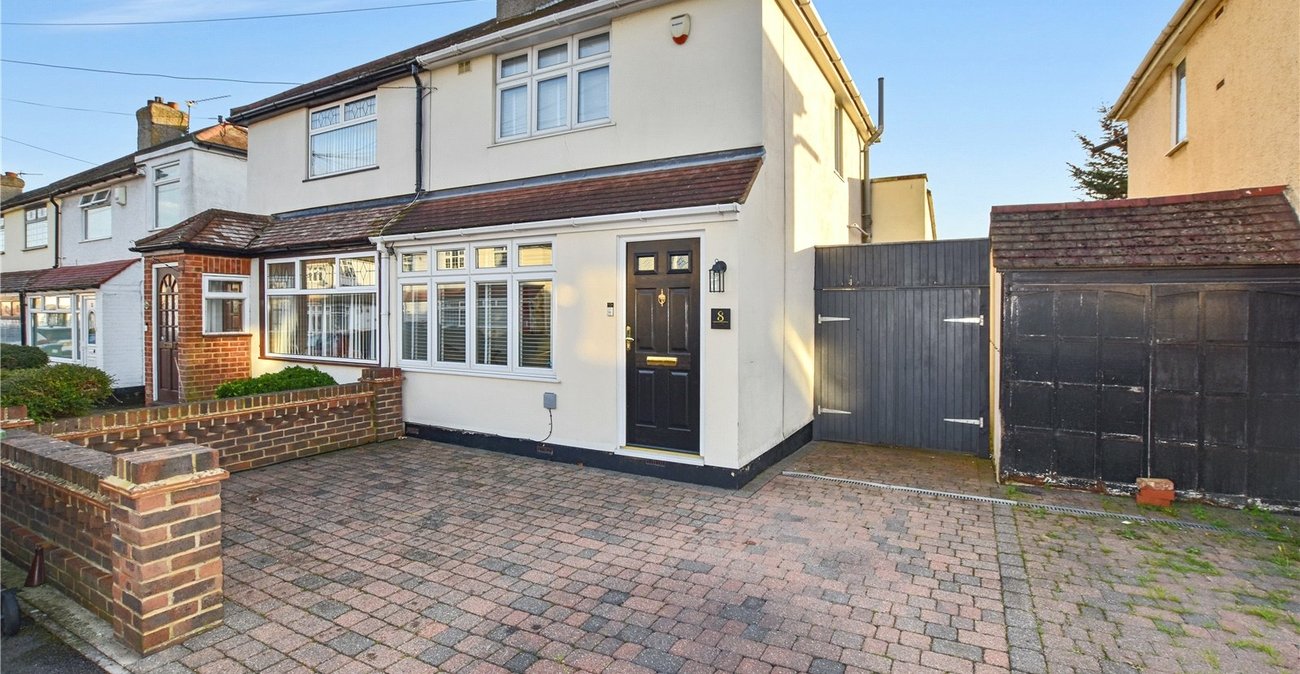 2 bedroom house for sale in Bexleyheath | Robinson Jackson