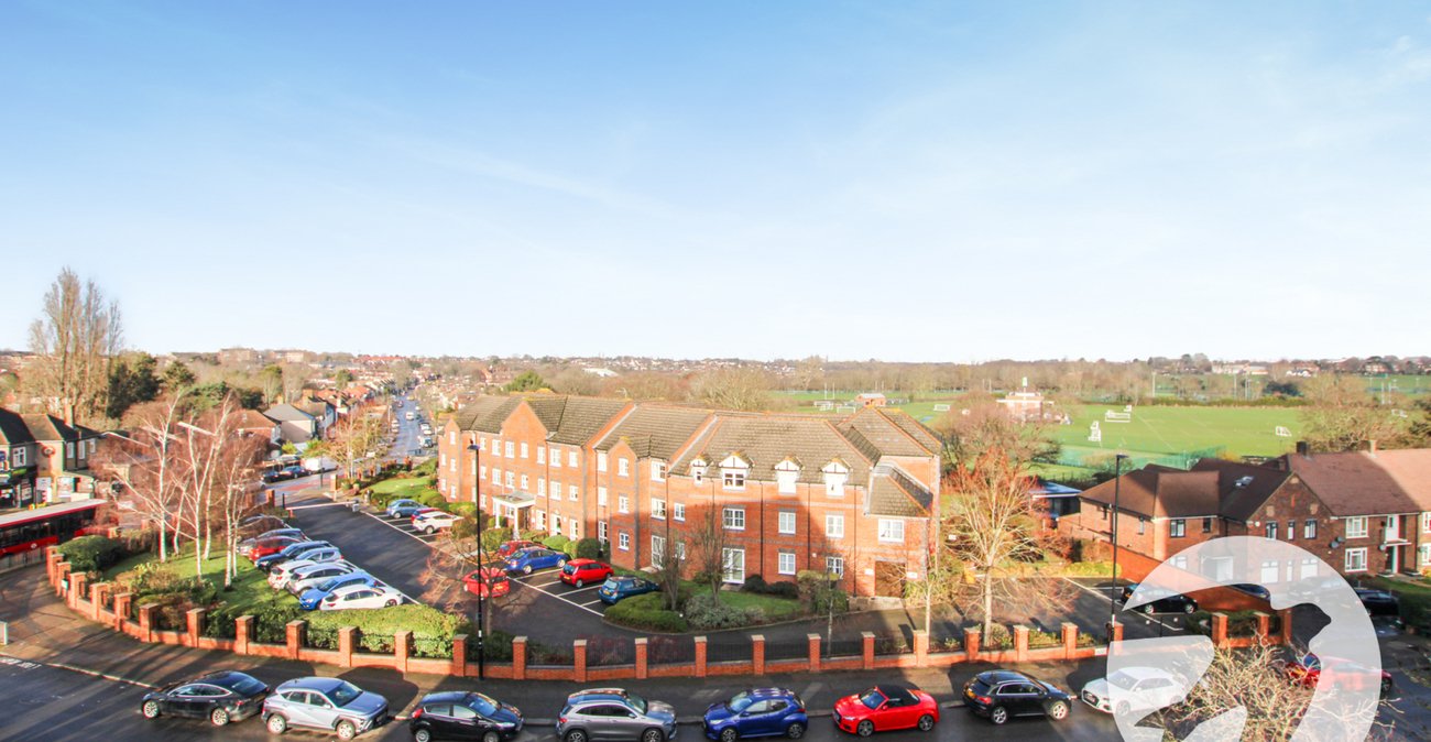 2 bedroom property for sale in London | Robinson Jackson