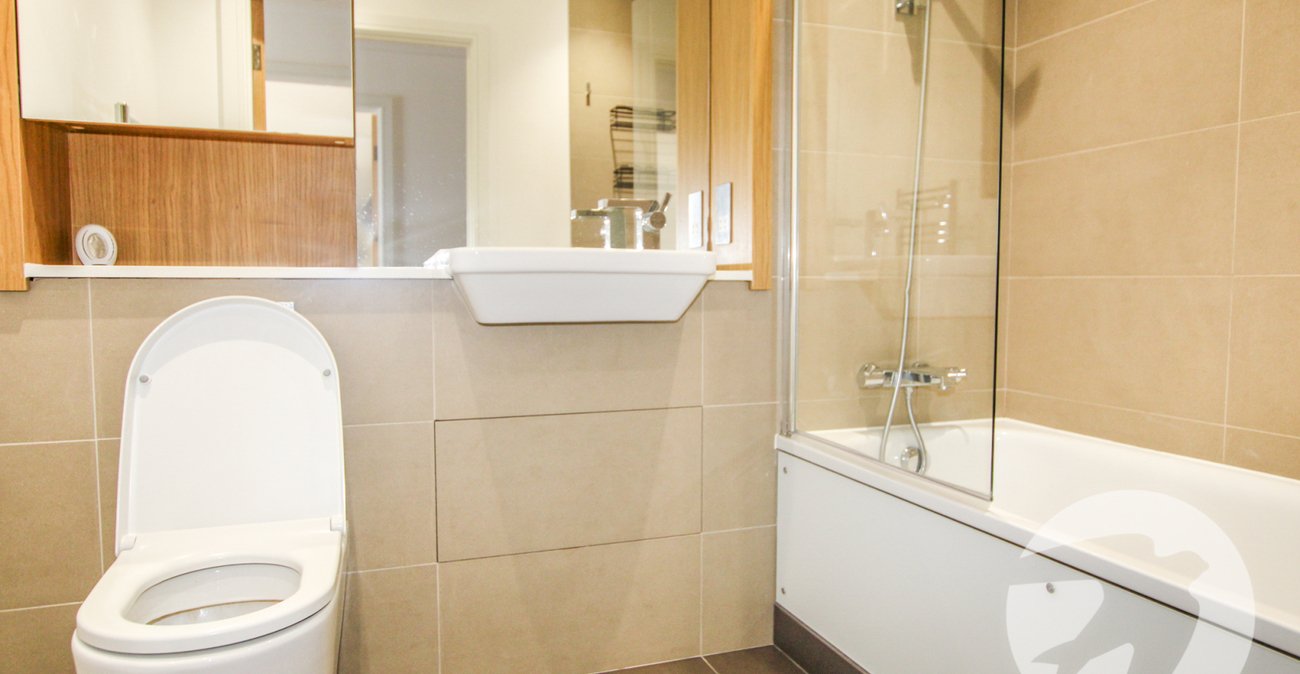 1 bedroom property for sale in London | Robinson Jackson