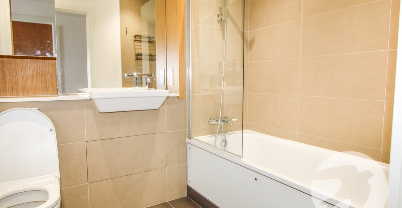 1 bedroom property for sale in London | Robinson Jackson