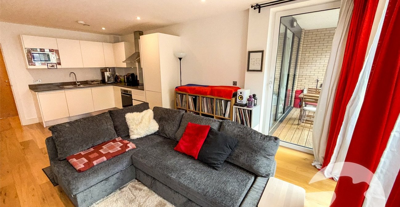 1 bedroom property for sale in London | Robinson Jackson