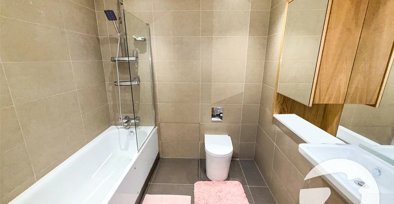 1 bedroom property for sale in London | Robinson Jackson