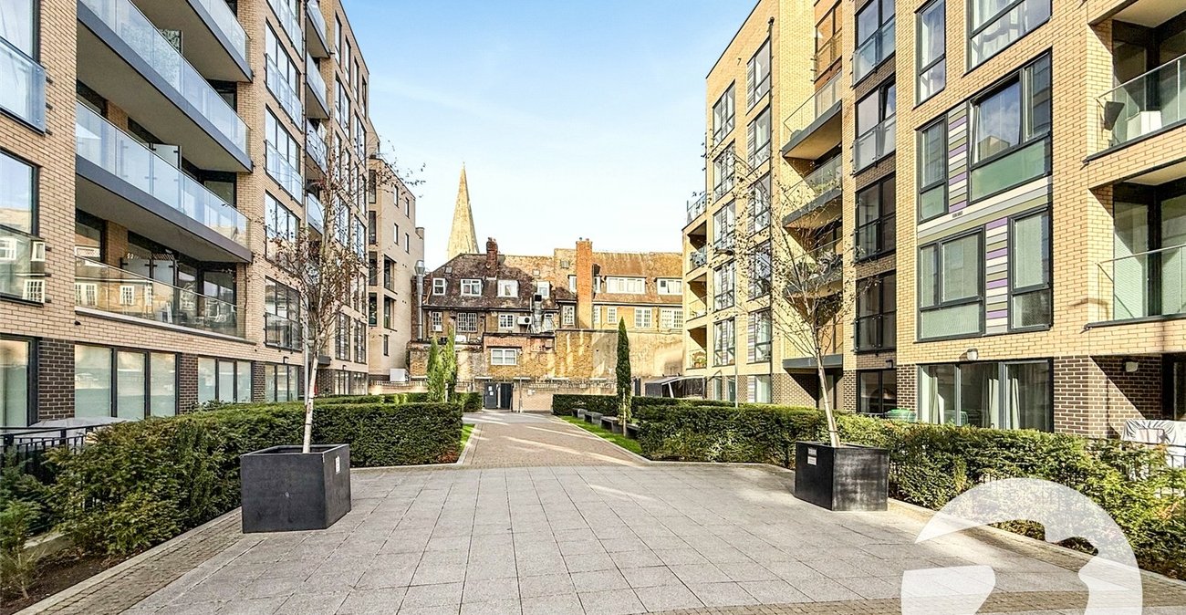 1 bedroom property for sale in London | Robinson Jackson