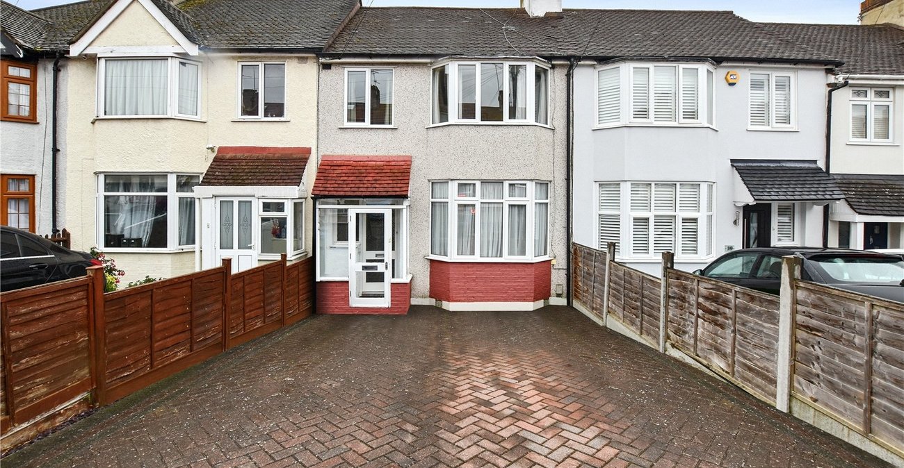 3 bedroom house for sale in Bexleyheath | Robinson Jackson