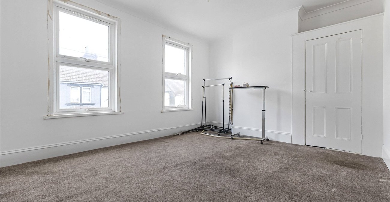 3 bedroom house for sale in Rochester | Robinson Michael & Jackson