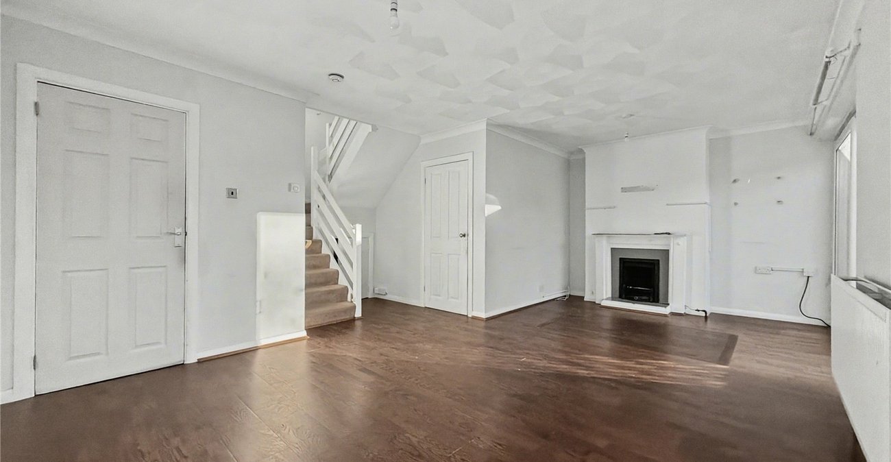 3 bedroom house for sale in Rainham | Robinson Michael & Jackson