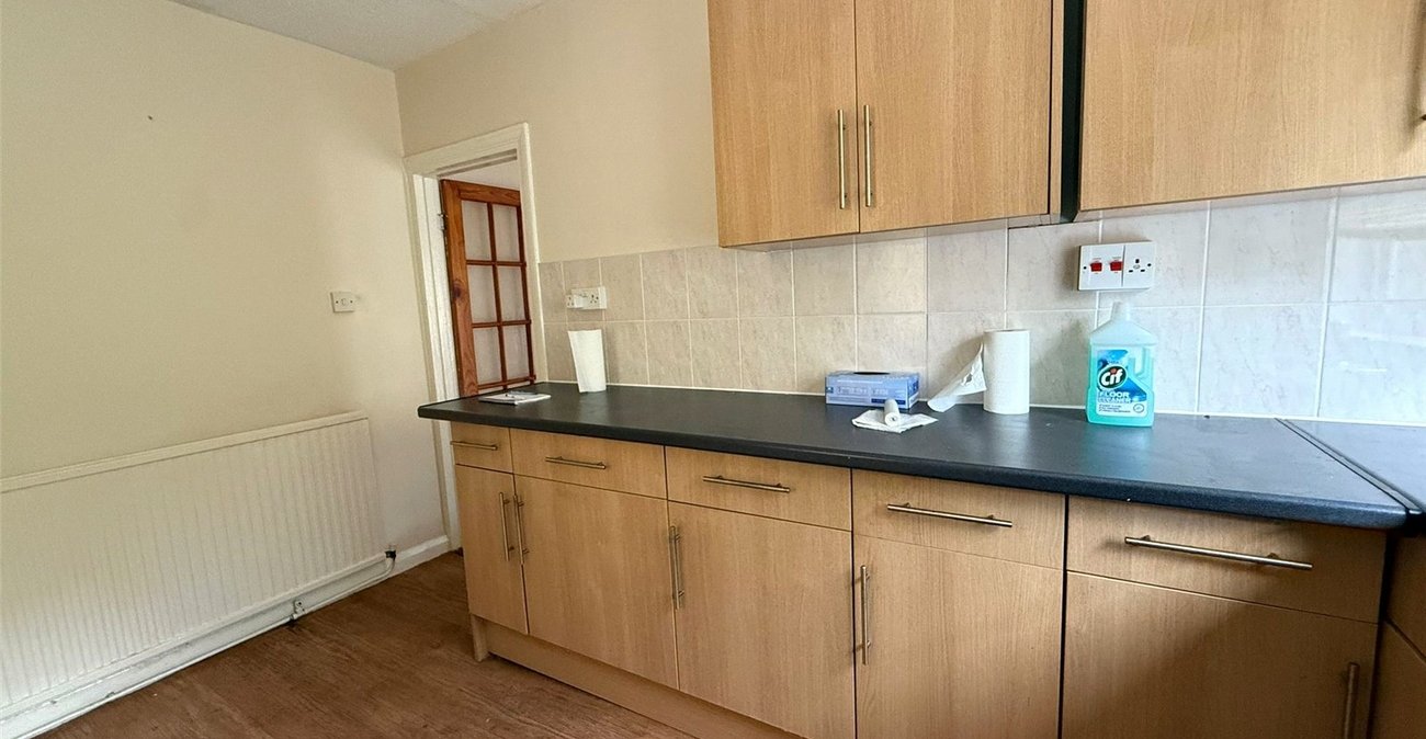 3 bedroom house for sale in Northfleet | Robinson Michael & Jackson