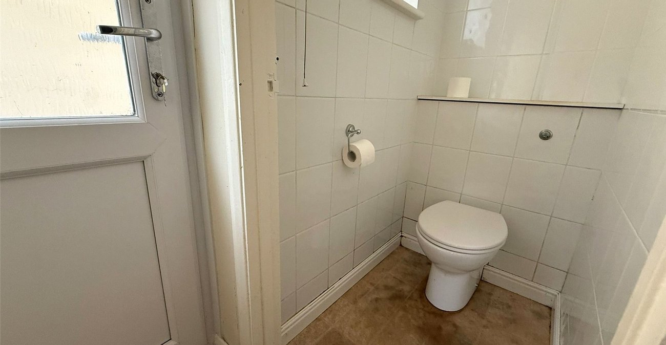 3 bedroom house for sale in Northfleet | Robinson Michael & Jackson