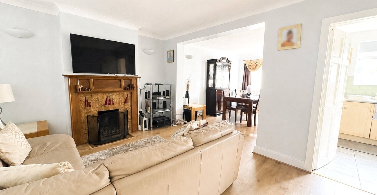 3 bedroom house for sale in Bromley | Robinson Jackson