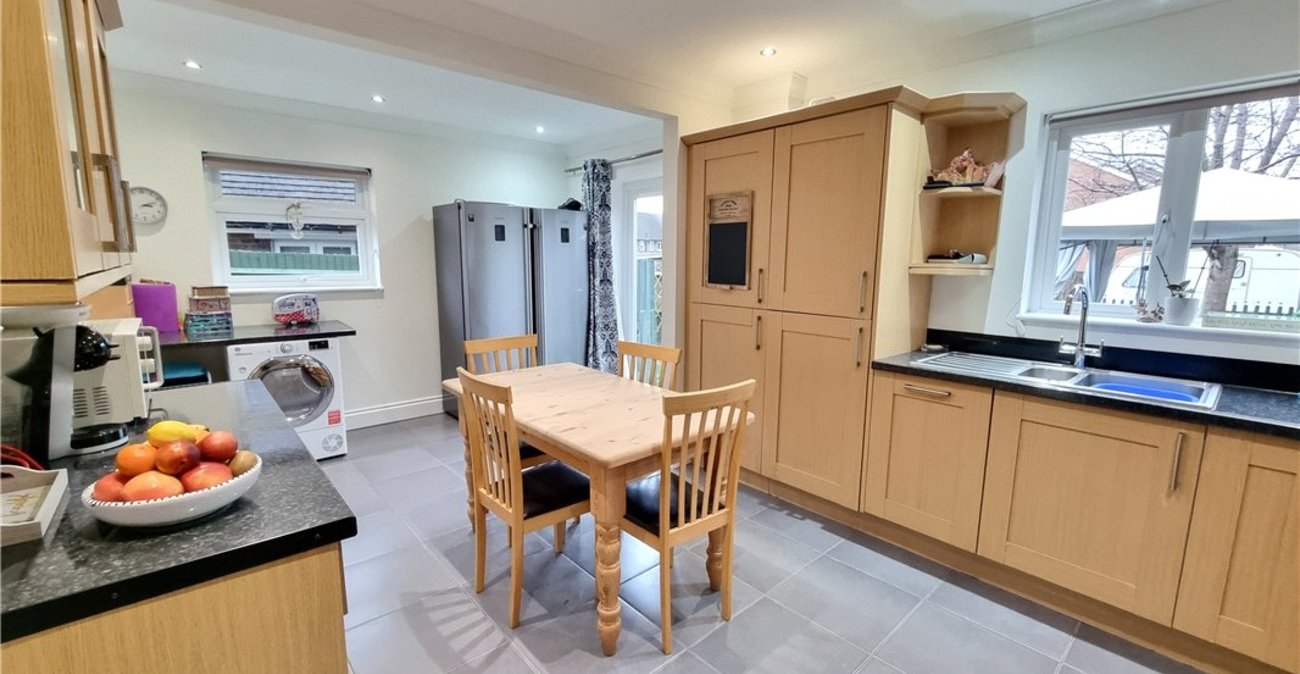 2 bedroom house for sale in St Mary Cray | Robinson Jackson