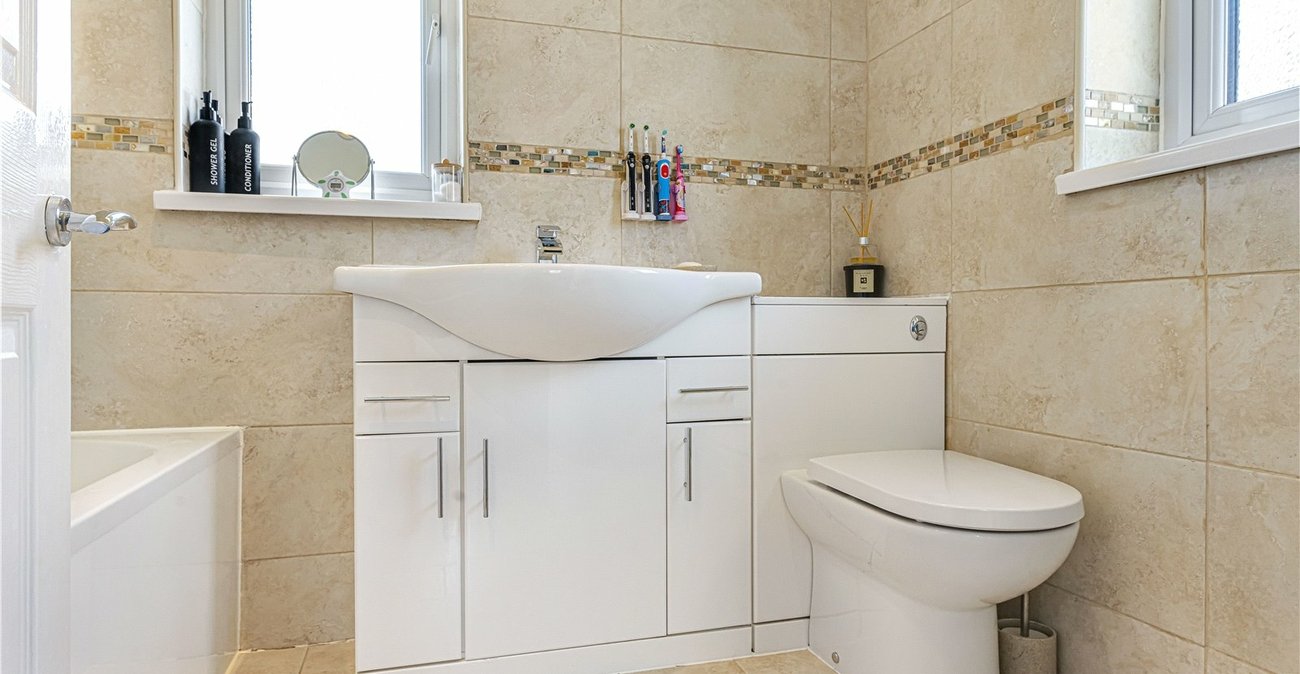 3 bedroom house for sale in Welling | Robinson Jackson