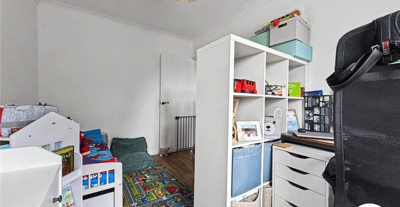 2 bedroom house for sale in Chatham | Robinson Michael & Jackson