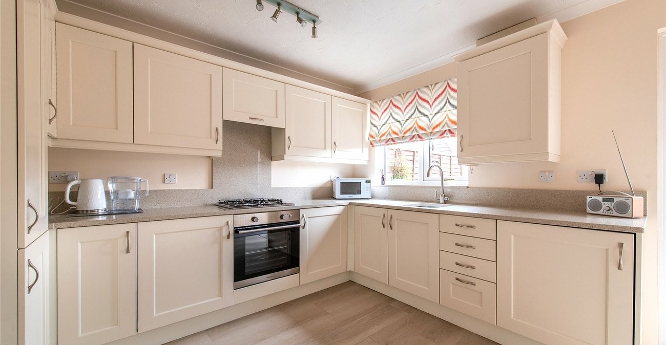 2 bedroom house for sale in Gravesend | Robinson Michael & Jackson