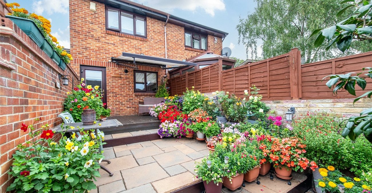 2 bedroom house for sale in Gravesend | Robinson Michael & Jackson