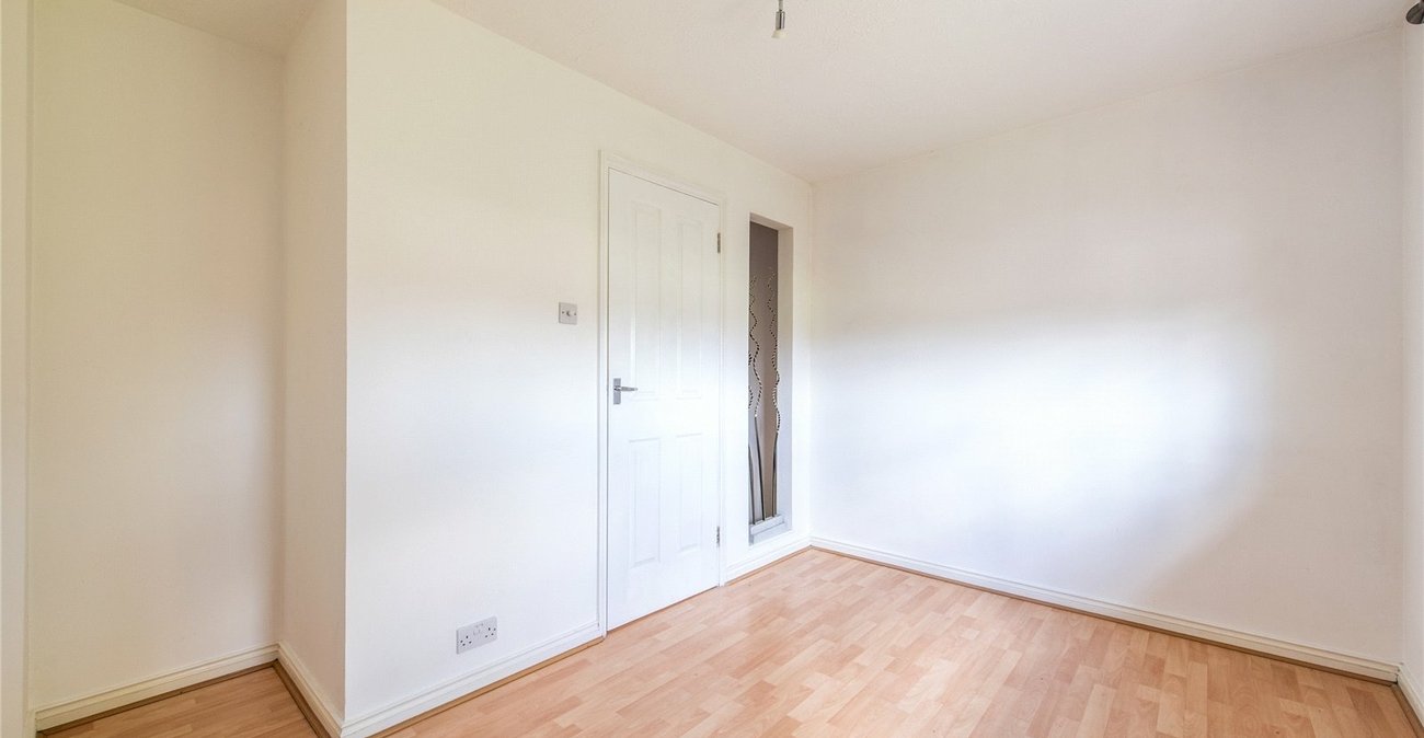 2 bedroom house for sale in Gravesend | Robinson Michael & Jackson