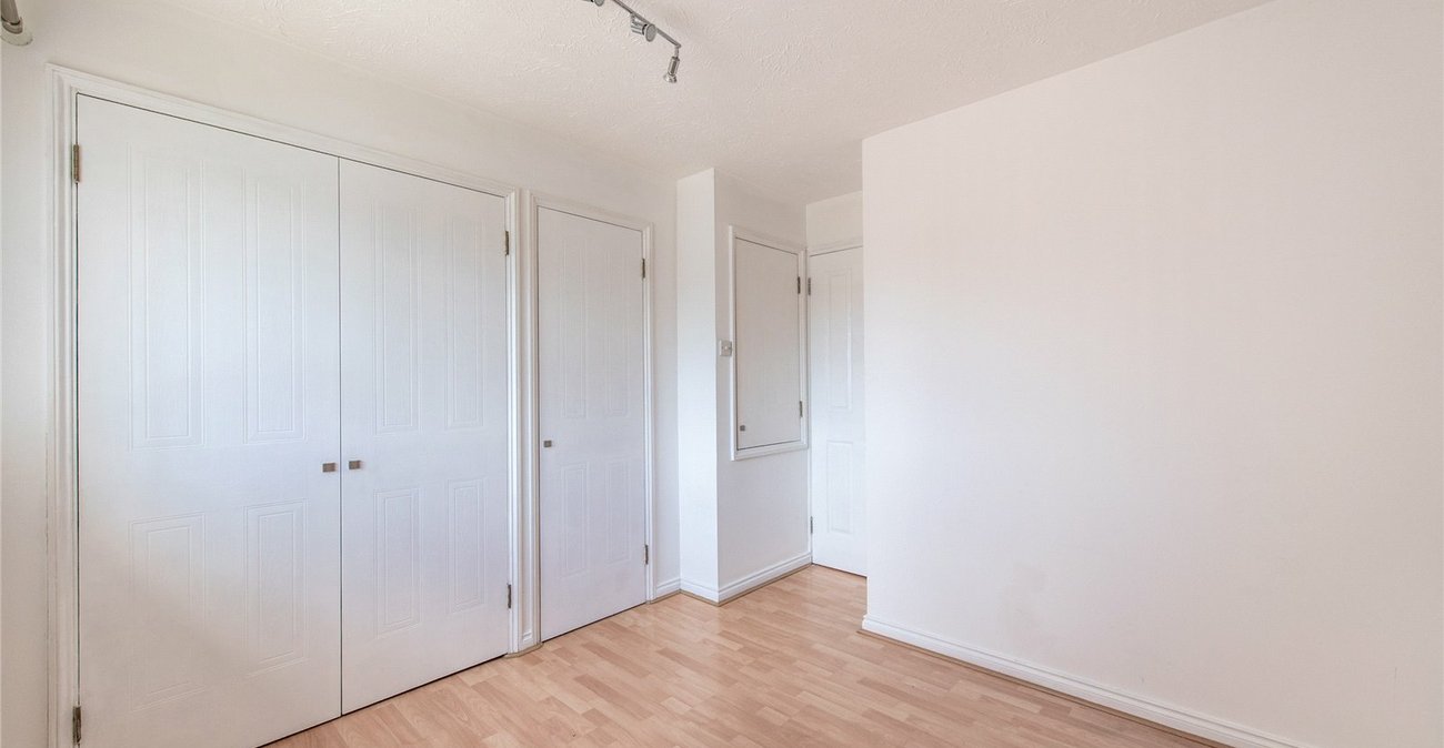 2 bedroom house for sale in Gravesend | Robinson Michael & Jackson